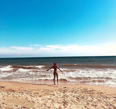 thick girls onlyfans exclusive image