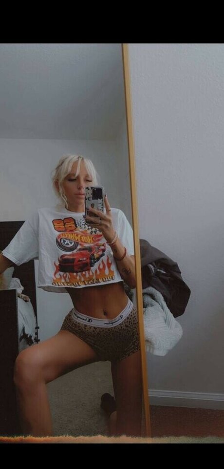 Katycarnegie perfect pornstar pictures