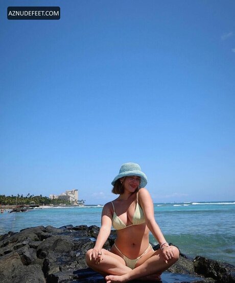 Ally Yost ally yost AllyYost hot model photo