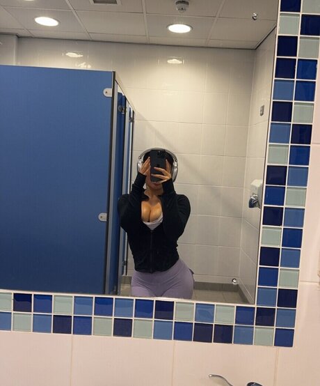 Ciara Wilmot model perfect img