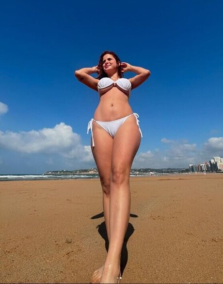 Victoria Mendoza sex model pic