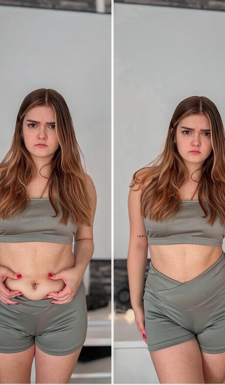 Mondwika model exclusive picture