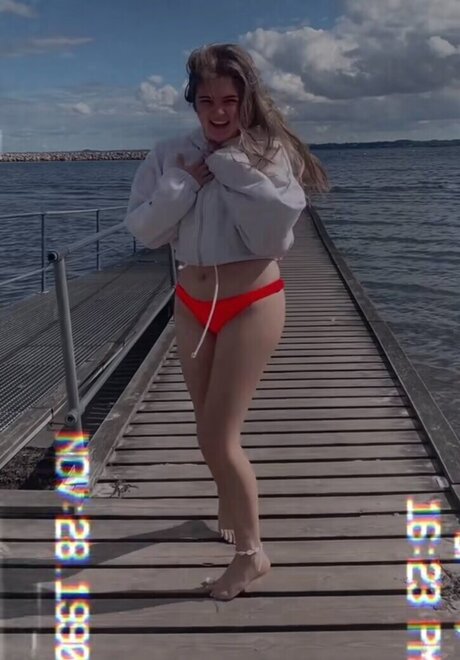 Mondwika pornographic star photos