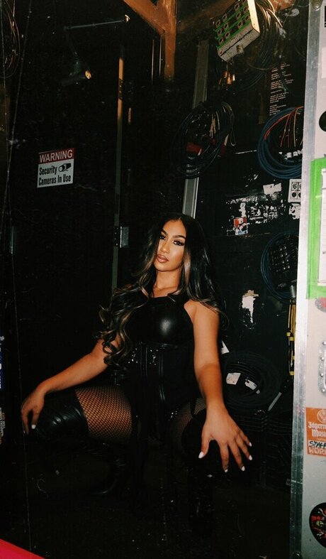 japanese milf onlyfans pornos photo