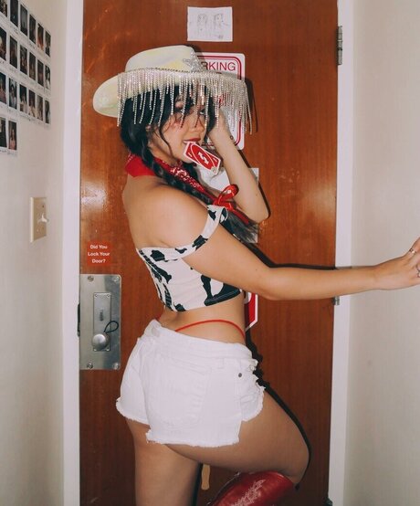 Choi Eun porn model photos