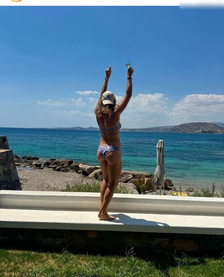 thick latina milf onlyfans xxx gallery