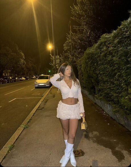 Almira Azemi star adult picture