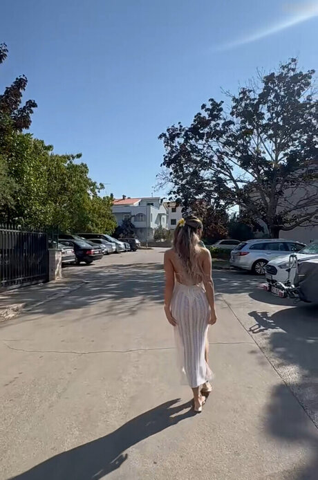 Almira Azemi star nice pictures