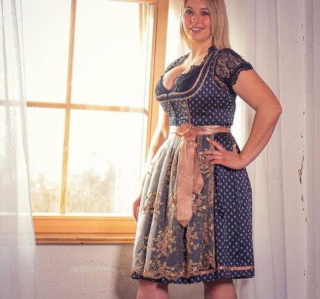 Alinas Landleben nudes pornstar archive