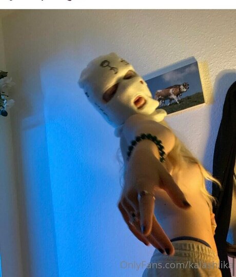 Kalashlika star sexy pics