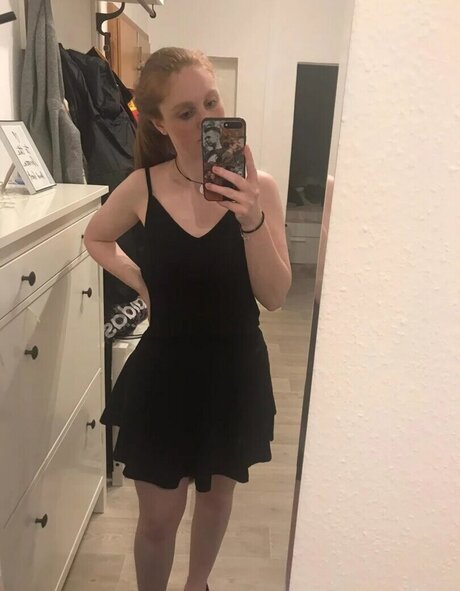 s sses rot model nude picture