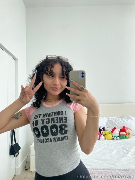 british blonde onlyfans pornos images