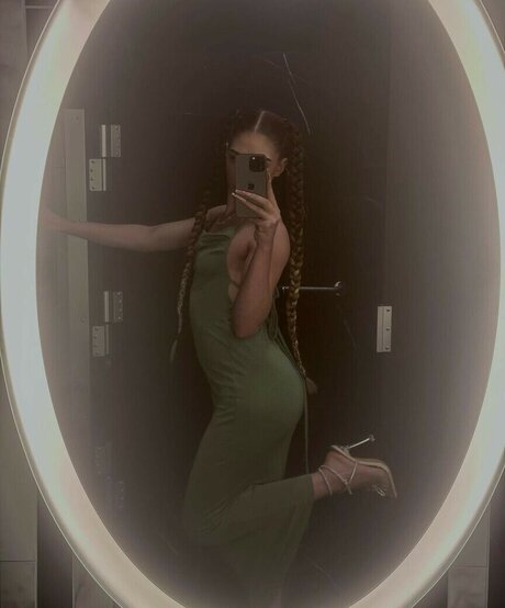 lbaibeexoxo model beautiful pictures