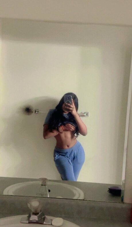 old young lesbian onlyfans hot nude pics