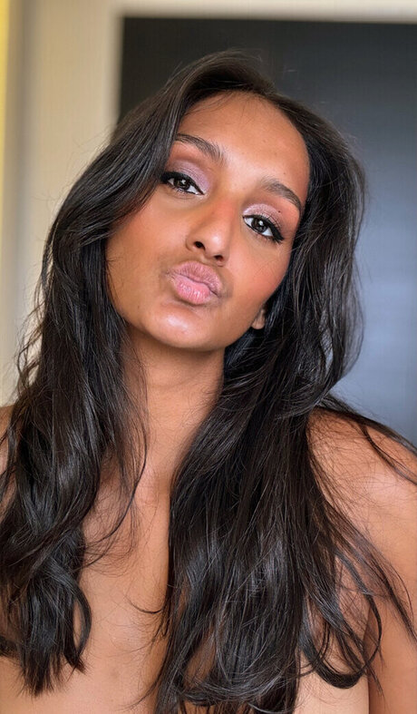 Lea Monet pornstar exclusive gallery