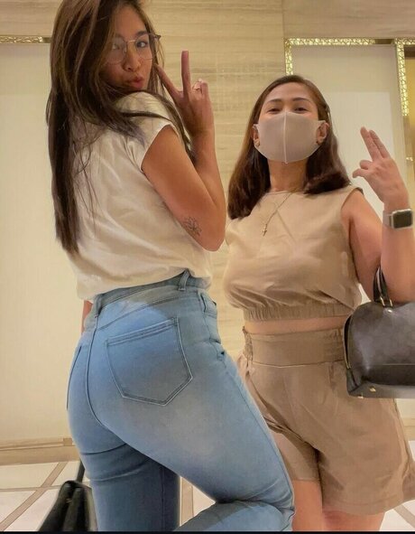 hottest teacher onlyfans top images