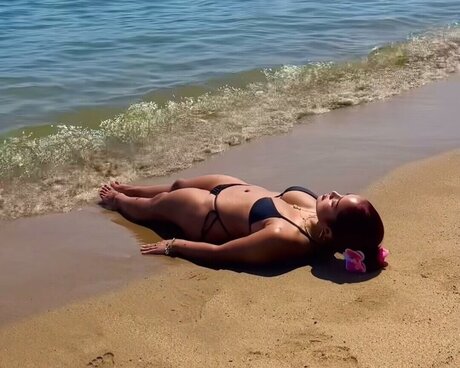 Bao Chii star hd pics