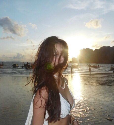 xeiyza pornstar hot img