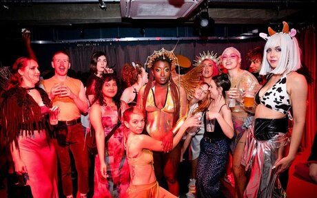 Sophie Duker model hd photo