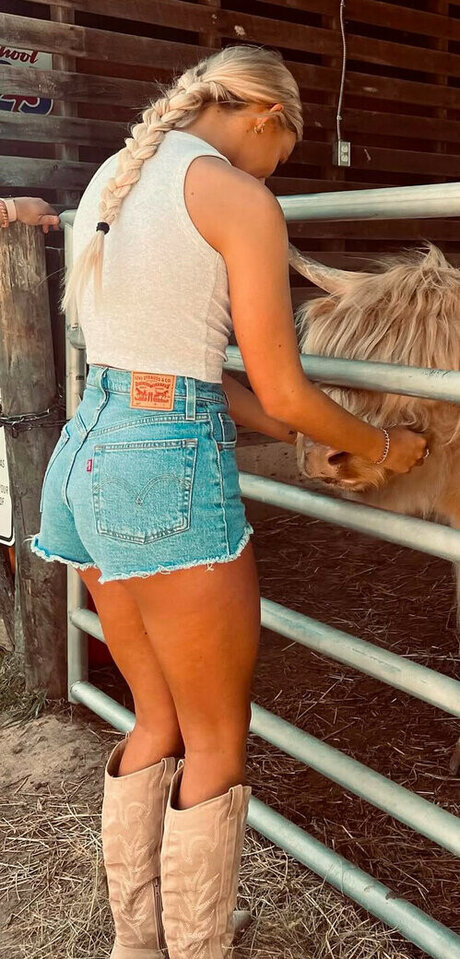 squirting onlyfans beautiful img