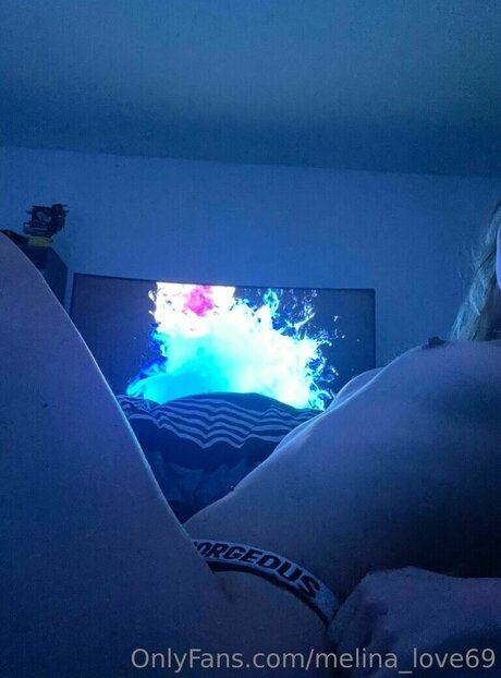 hairy legs onlyfans porn images