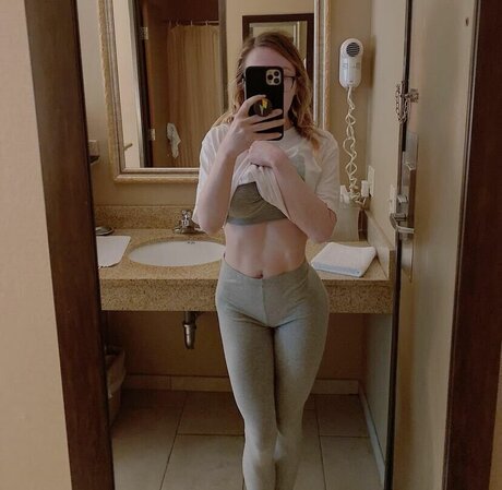 Alaina Taylor star naked archive