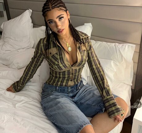 Yasmin Barbieri naked pornstar archive