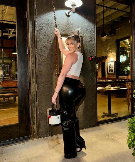 bfitntrain pornographic actress picture