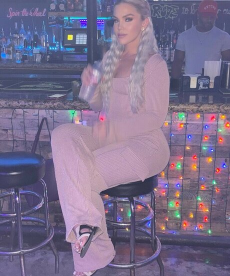 bfitntrain art model pics