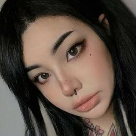 chicks with dicks onlyfans adult pics