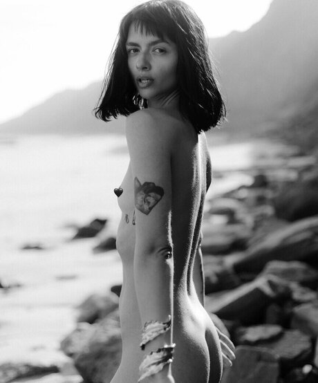 Daria Ponypalyak porn star photos