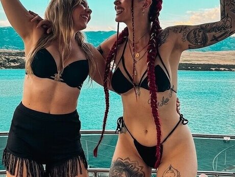 hottest wife onlyfans exclusive photo