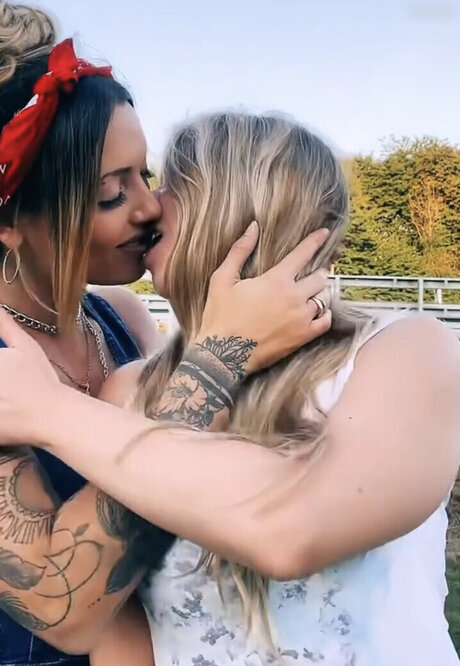 Aline Jost Diraimondo sexy actress pics