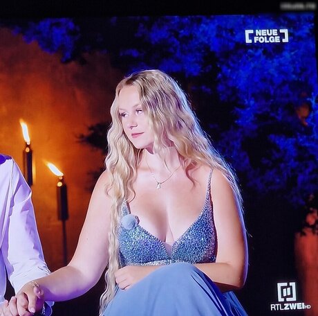 Wollnys star hot images