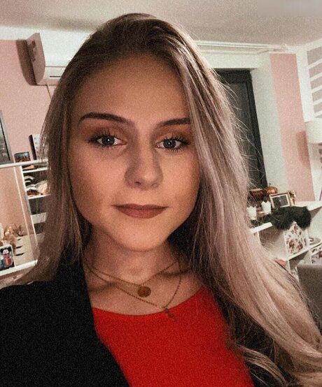 Wollnys model nudes images