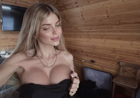 2024 top onlyfans sexy naked gallery