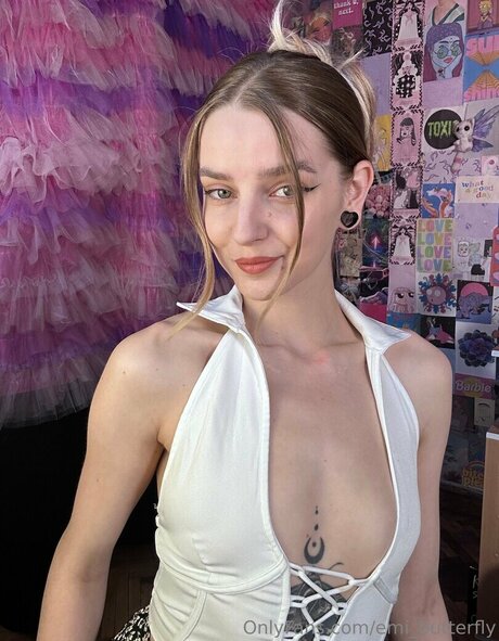 Caaandy girl nude star picture