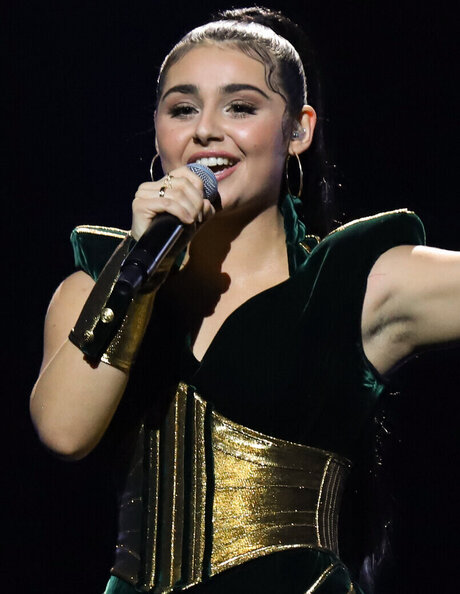 Alessandra Mele pornstar sexy photos