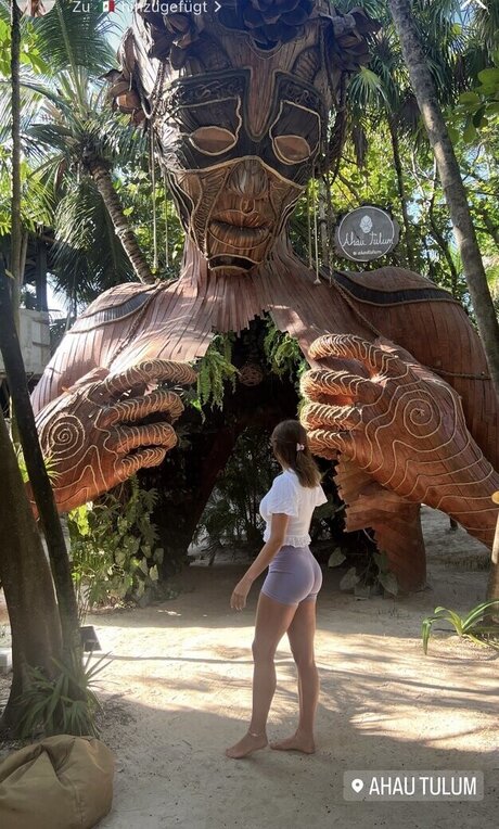 naughty onlyfans exclusive image