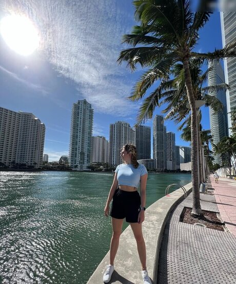 Lexi Si ziehl abegg top actress archive