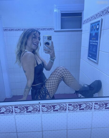 Janina Celine Jahn star nudes pics