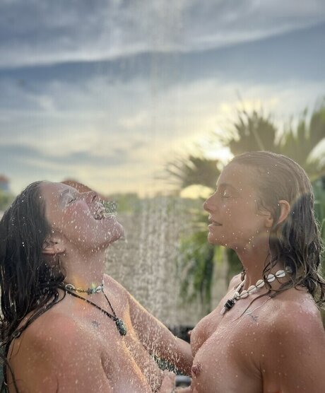 Janina Celine Jahn art star photos