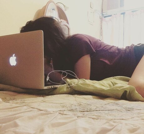 Path Wei_ nudes star pic