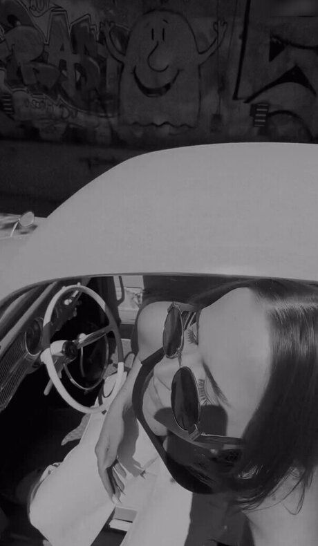 Lisa srmst naked star image