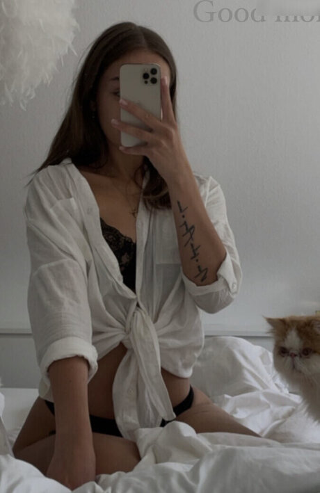 brazilian pussy onlyfans hd pic