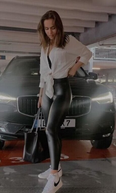 Lisa srmst sexy model archive