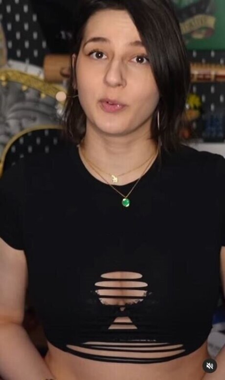 Haselnuuuss star perfect image