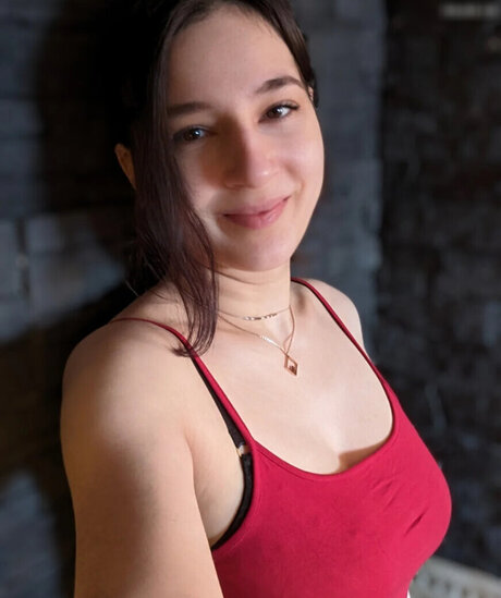 Haselnuuuss adult model photo