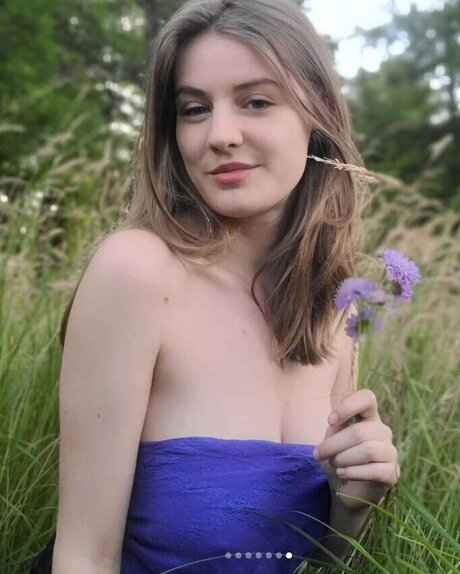 Lorene Laplusbelle pornstar art picture