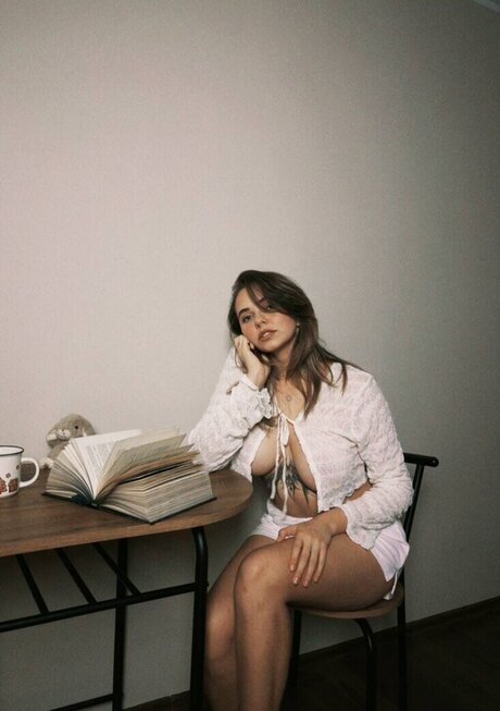 sexy ladyboy onlyfans sexy naked pic